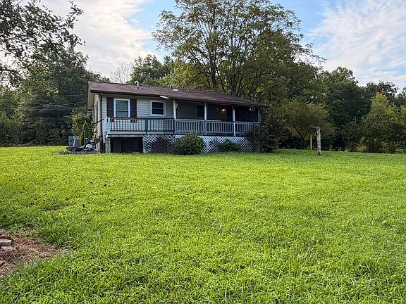 4th image of 420 Black Oak Rd