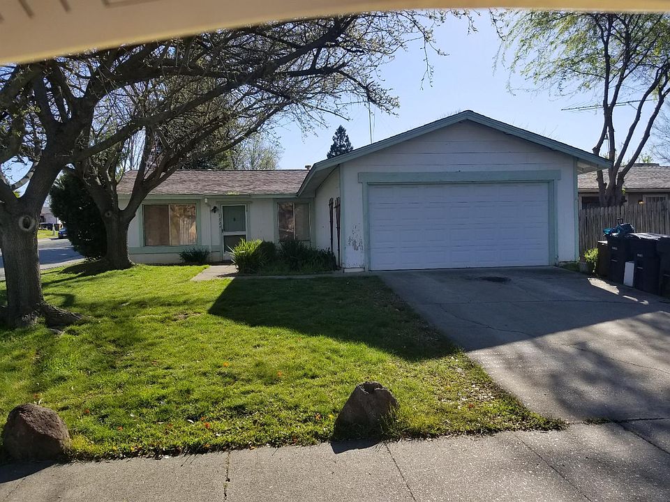 1st image of 7624 McConnel Dr