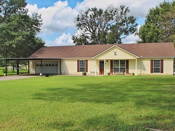 5th image of 124 Cedar Bend Dr
