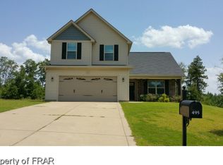 495 New Castle Ln, Spring Lake, NC 28390