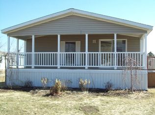 49485 Au Lac Dr E, Chesterfield, MI 48051