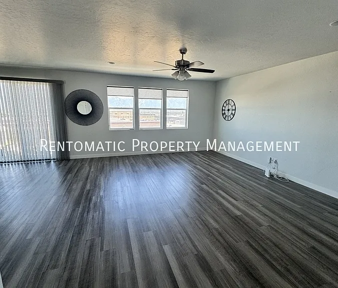 7523 S Wood Farms Dr — Photo 45