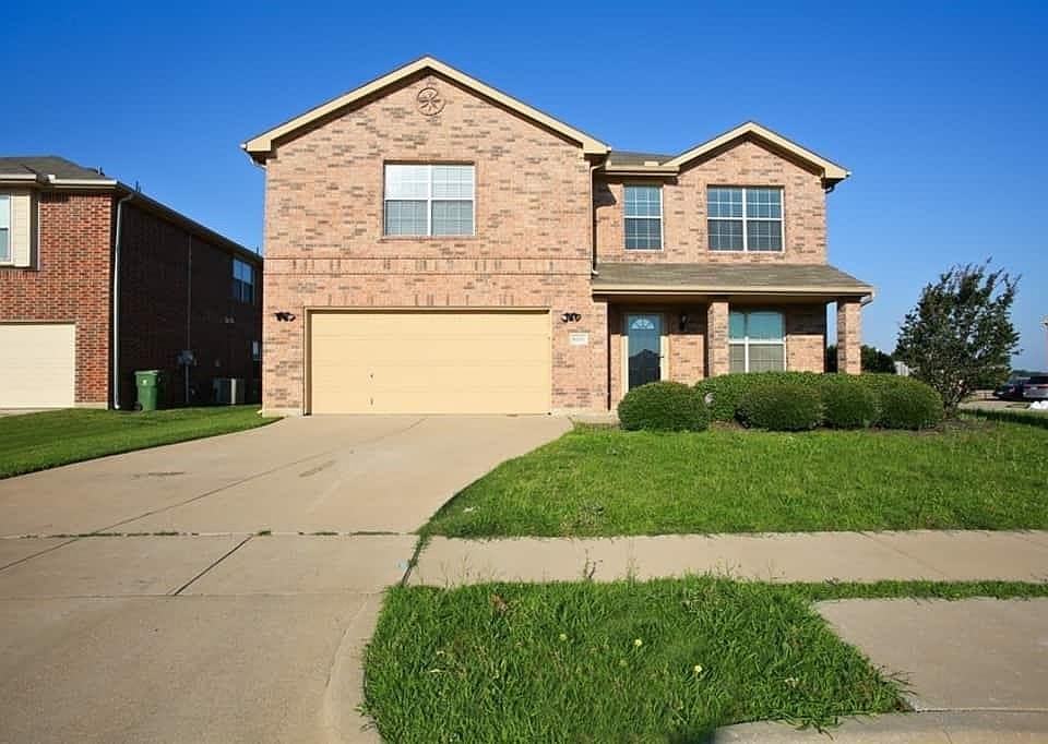 1st image of 8200 Leaning Oak Ct