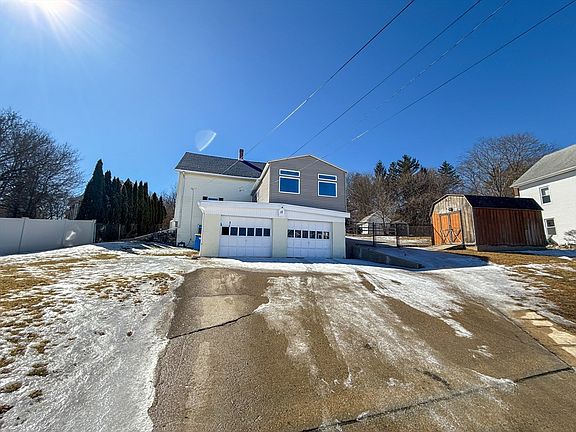 5th image of 11 Chesley St