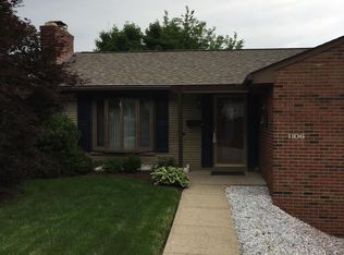 1106 Greenlawn Dr, Pittsburgh, PA