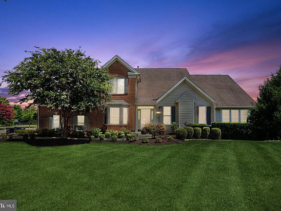 2nd image of 15505 Arnold Palmer Dr