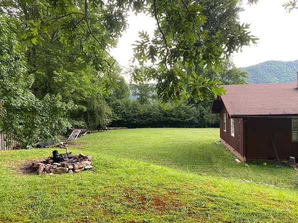 310 S Serpentine Ave