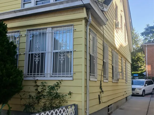 41-32 95 STREET, Elmhurst, NY 11373