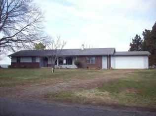 544 Cherry St, Hartman, AR 72840