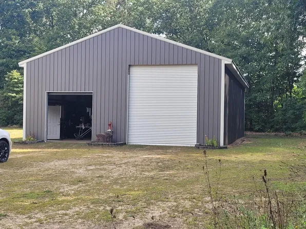 Grover Ln, Shelbyville, MI 49344