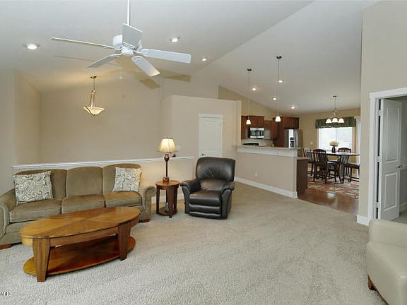 5th image of 6538 Annandale Dr
