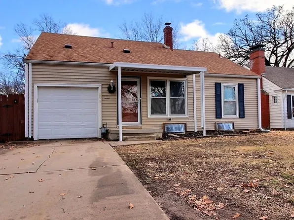 656 S Roosevelt St, Wichita, KS 67218