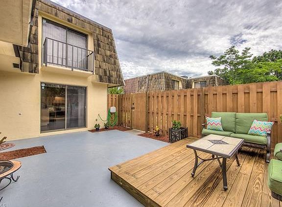 3rd image of 5584 Malt Dr APT 2