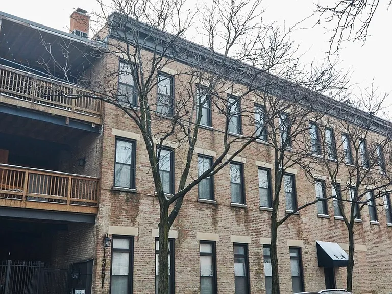 1351 W Webster Ave #2C — Photo 13