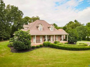 2122 Chapel Hill Rd, Decatur, AL 35603