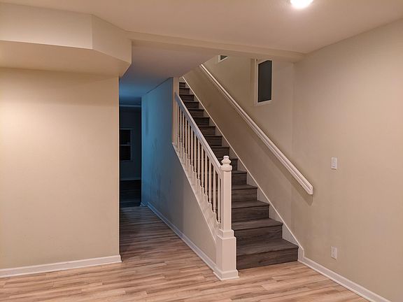 Staircase to Master Suite