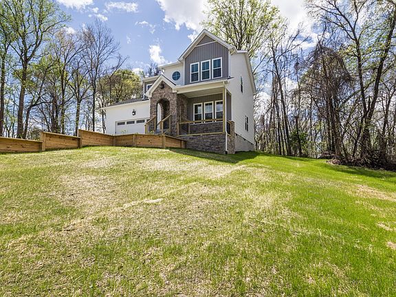 5th image of 68 Redwood Ct Lot 39