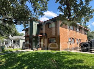 4445 Bell St #B, Houston, TX 77023