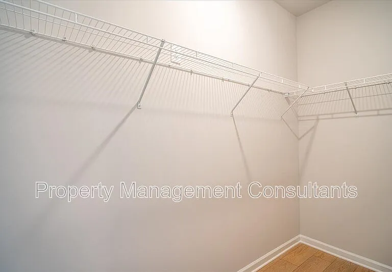 22821 Dashwood Ln — Photo 23