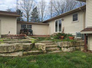 9752 E State Highway Dd, Strafford, MO 65757