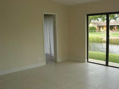 3rd image of 500 Birchwood Way