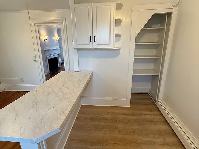 18 Leyden St #2E — Photo 9