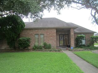 15235 Rio Plaza Dr, Houston, TX 77083