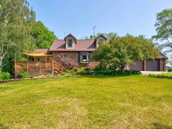 2808 P Ave, Williamsburg, IA 52361