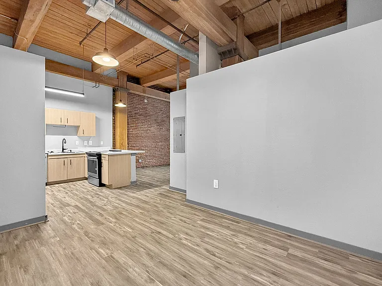 Emery Lofts — Photo 13