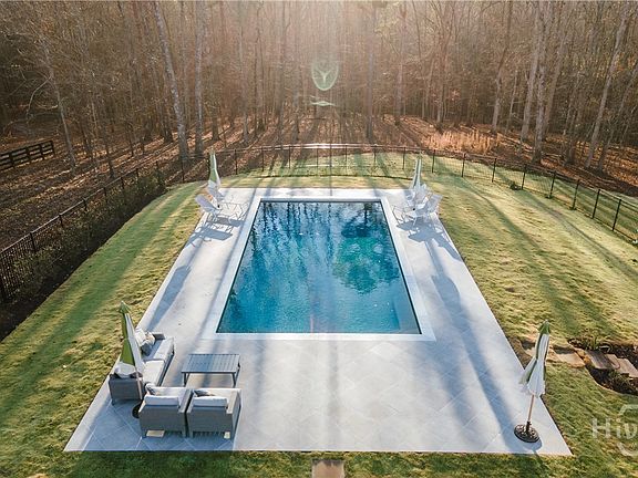 4th image of 2220 Elder Mill Road