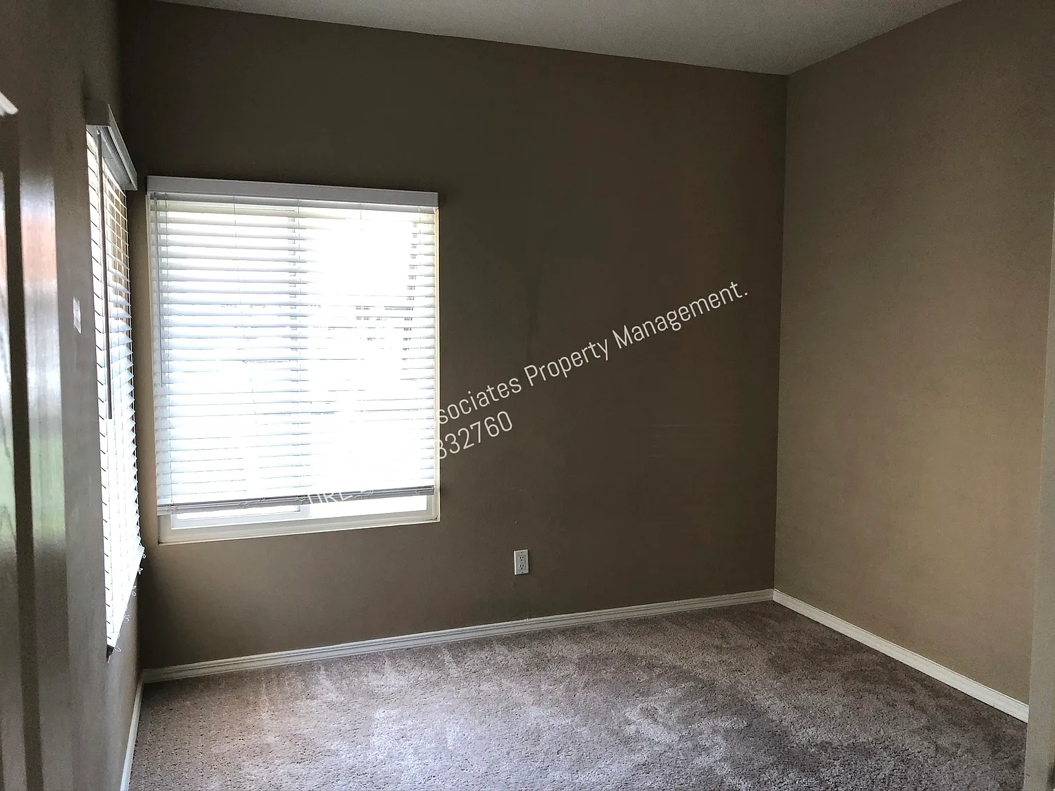 202 Larkspur Dr. - 1 — Photo 3