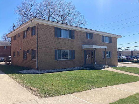 2nd image of 1301&1309 Ruskin Street 1814 Bg