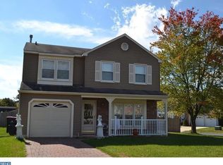 1 Cameron Ct, Laurel Springs, NJ 08021