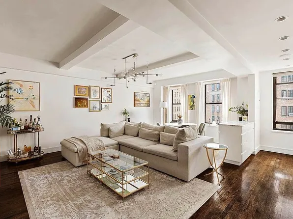 161 W 16th St APT 15H, New York, NY 10011