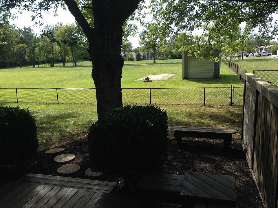 1st image of 840 Greenlee Ct