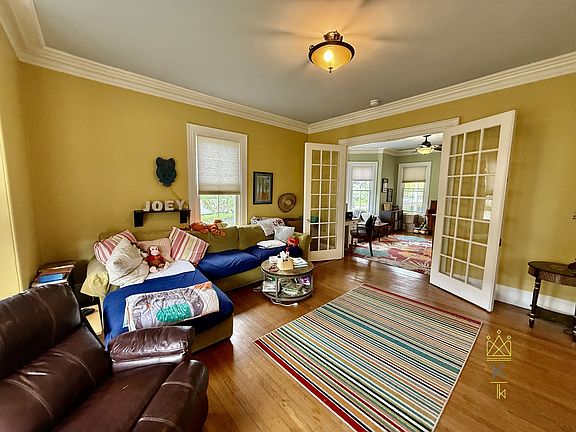 2nd image of 77-79 Fair Oaks Ave #1