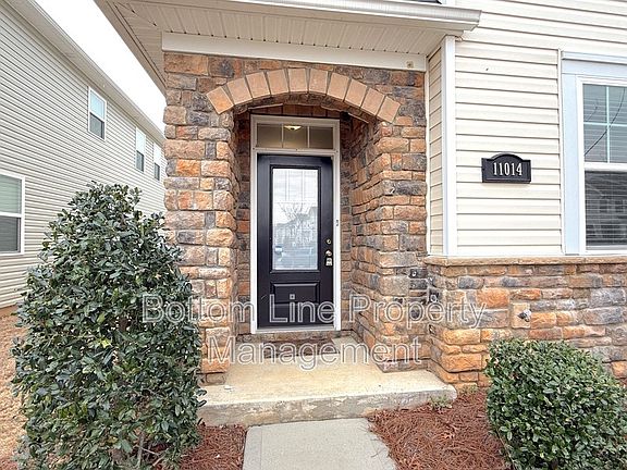 2nd image of 11014 Chalkbark Ln