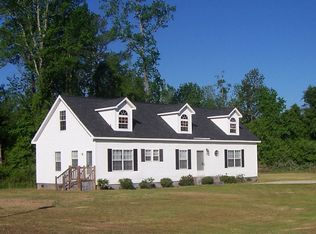 145 Acadiana Rd, Parkton, NC 28371