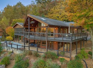 9406 Bridge Creek Rd, Tiger, GA 30576