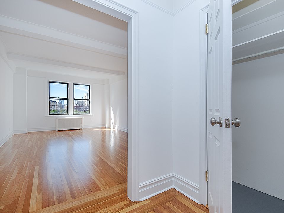 1st image of 27 W 96th St APT 10A