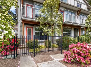 1027 College St #7, Duncan, BC V9L 2E8