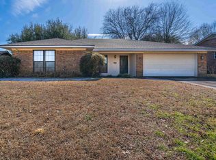 1822 Shenandoah Ct N, Longview, TX 75605