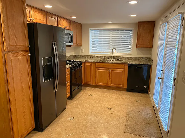 Downstairs kitchen