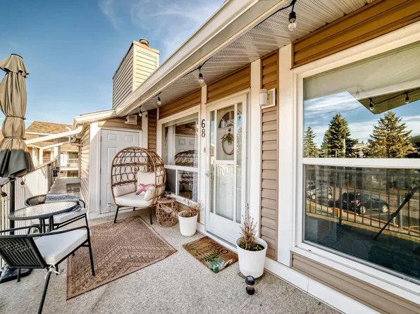 2204 118th St NW #68, Edmonton, AB T6J 5K2