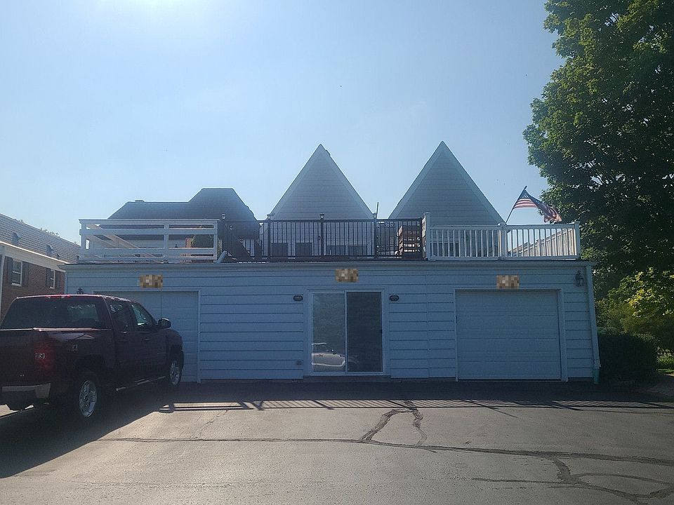 1st image of 2218 Stonecroft Dr Unit 9