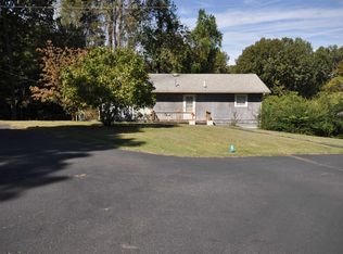 628 Jennings Rd, Grand Rivers, KY 42045