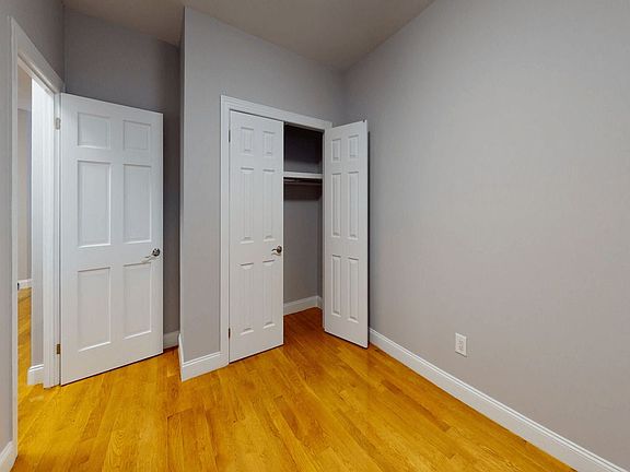 4th image of 11-15 W 123rd St #4D