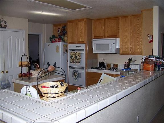 5th image of 66 Clark Ct