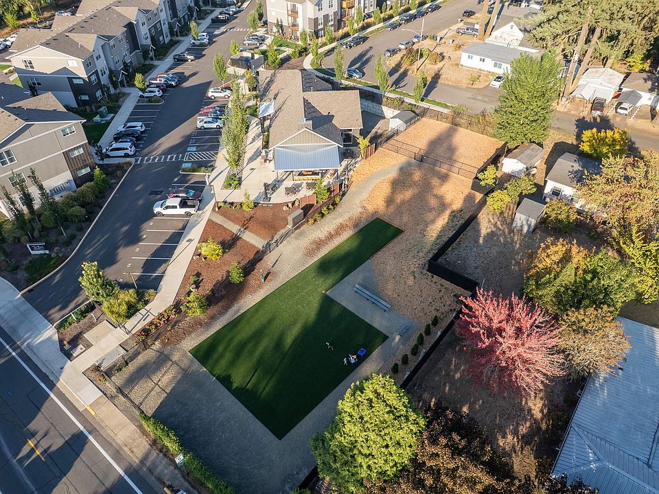 The Banks | Exterior