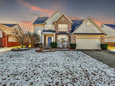 2597 Blue Heron Ln, Wixom, MI, 48393
